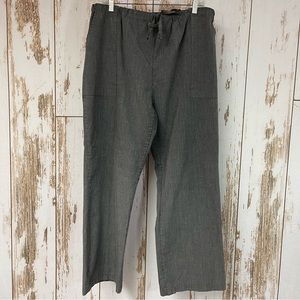 All Heart, Grey Elastic Waist Scrub Pants. Size Large. Excellent condition!